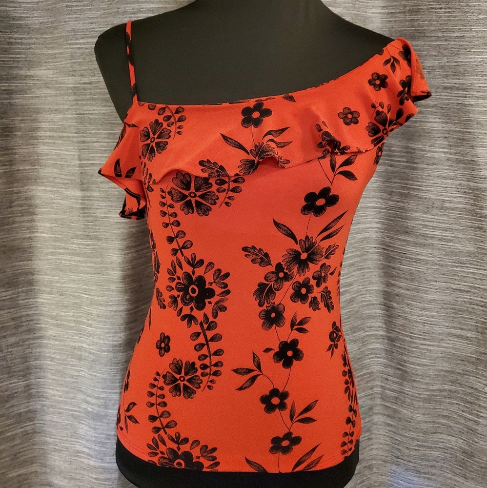 Parallel Off One Shoulder Flower Ruffle Blouse Red